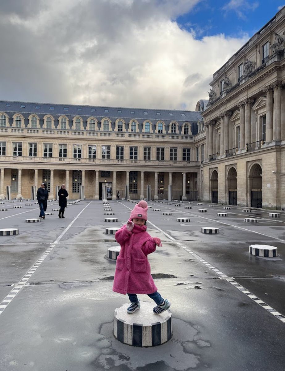 pukadina-kids-with-wings-paris