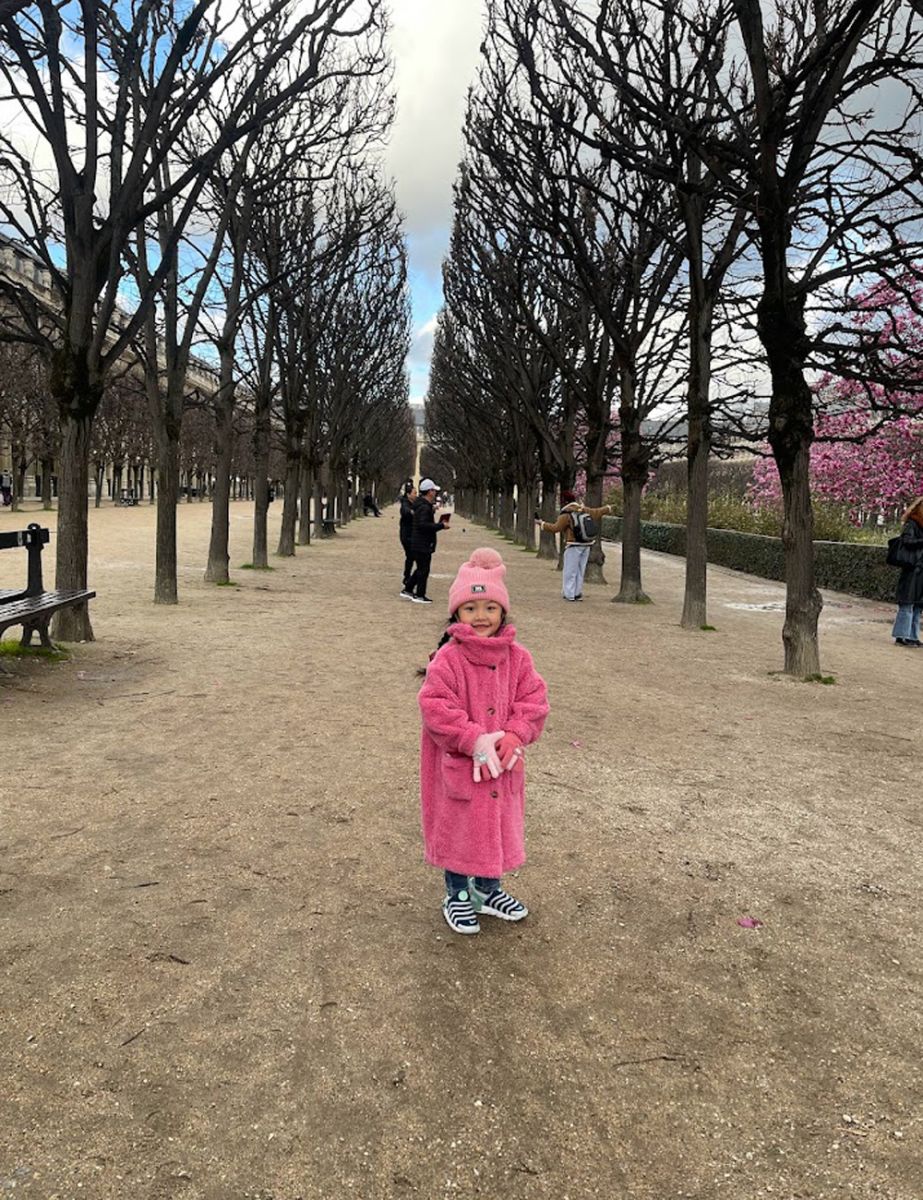 pukadina-kids-with-wings-paris