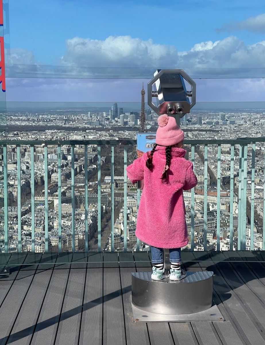 pukadina-kids-with-wings-paris