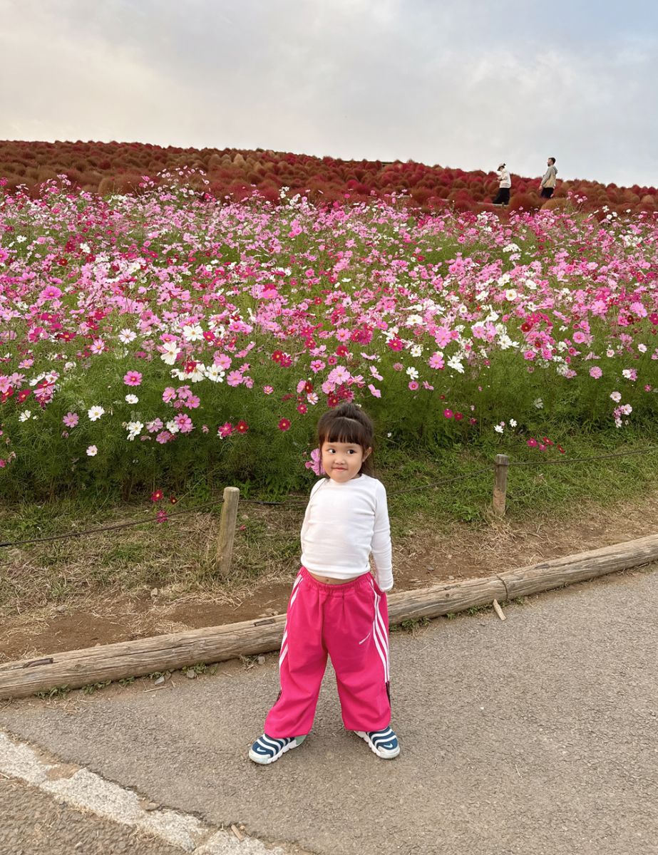 pukadina-kids-with-wings-hitachi-seaside-park